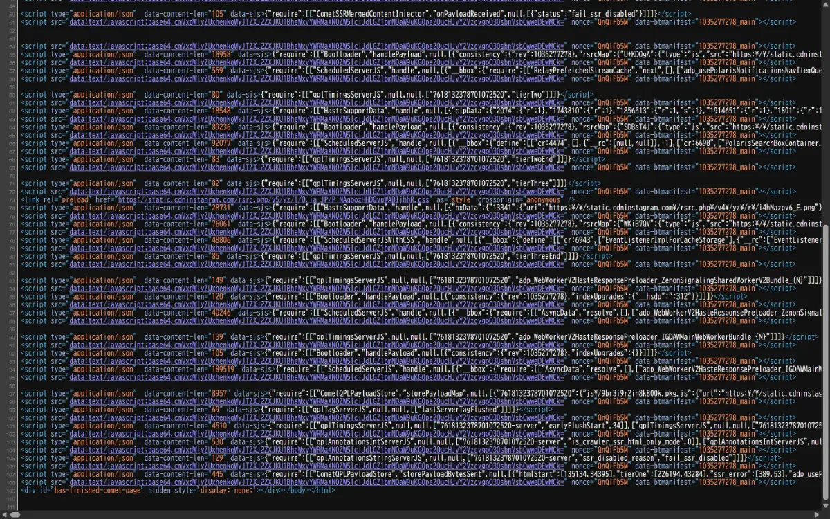 InstagramのページのHTMLソース。投稿内容のテキストが存在せず、JavaScriptの読み込みコードのみが確認できる